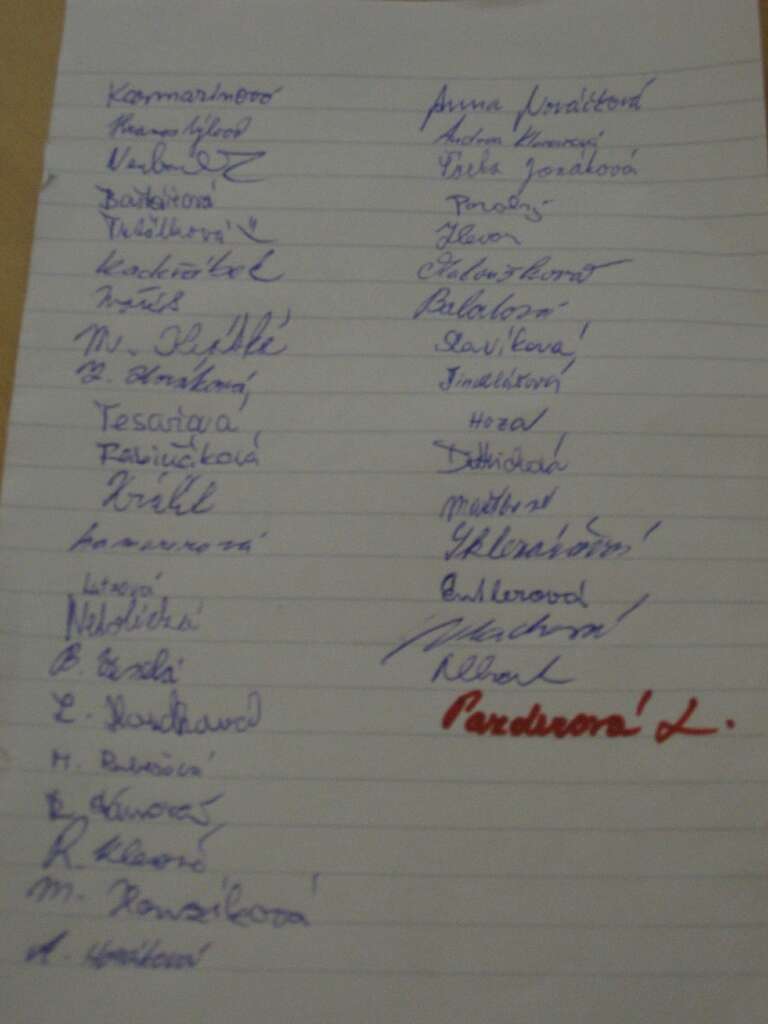 Většina oručníkovaných se nám zvěčnila