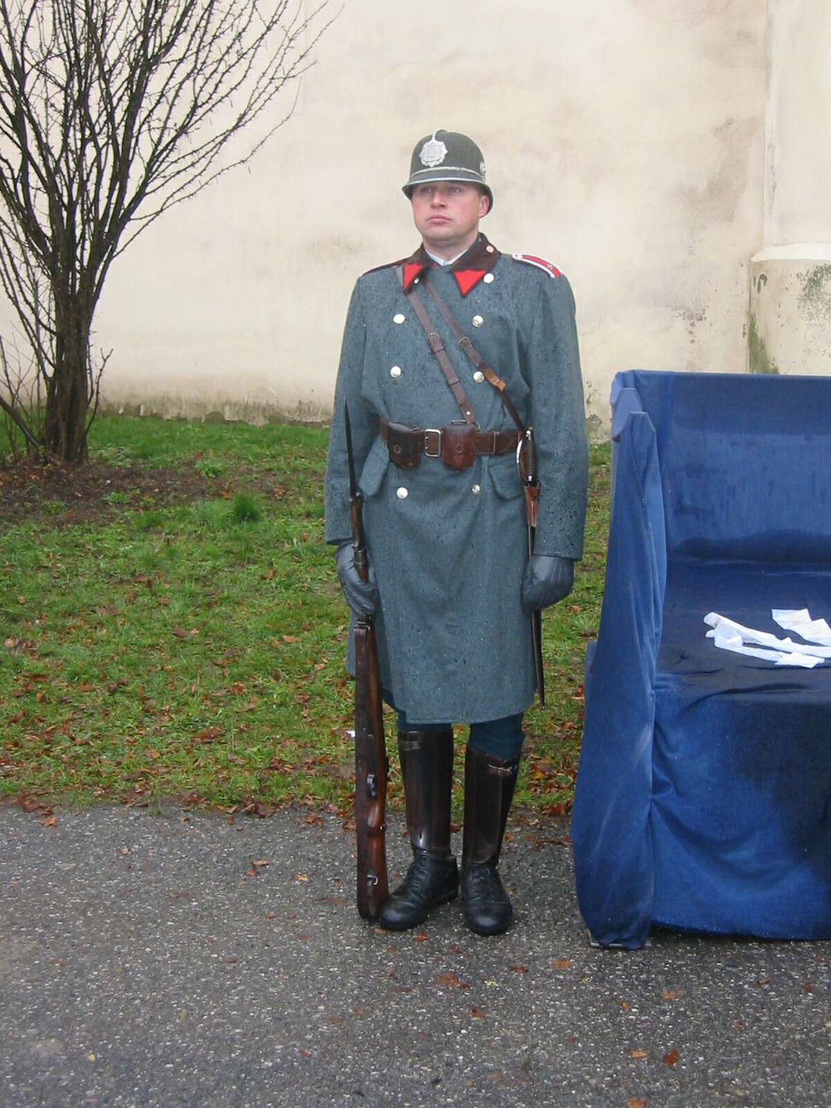 Čestná stáž u zvonů